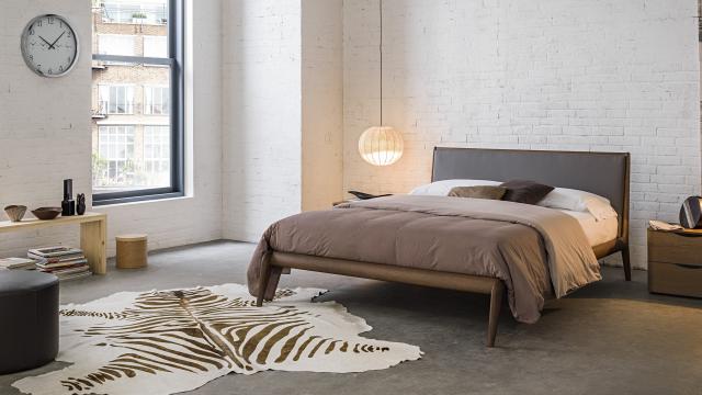 Anteprima Essenza Night